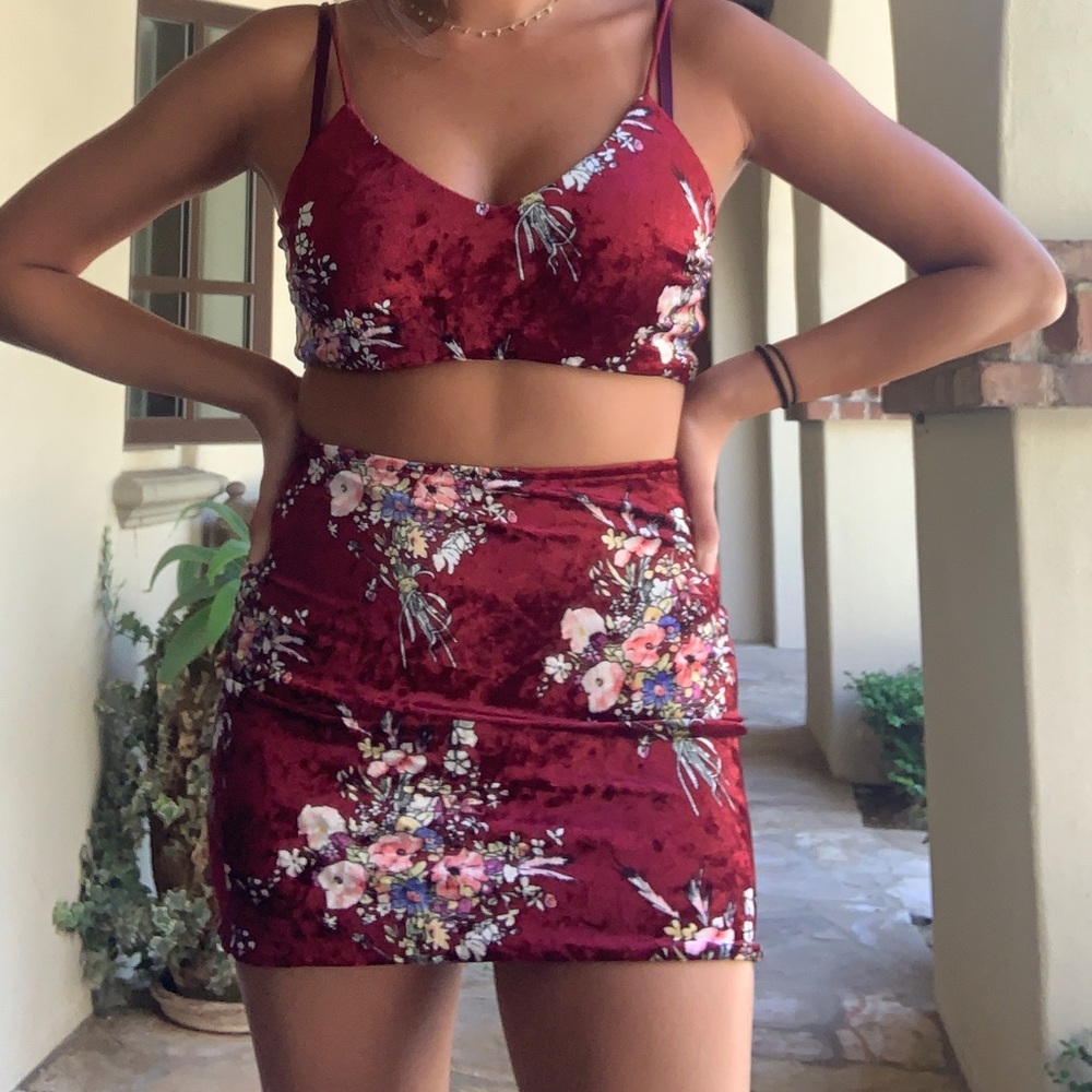 Matching skirt and top set